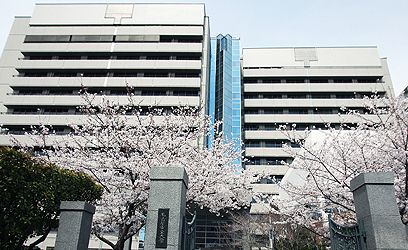 名古屋市立大学