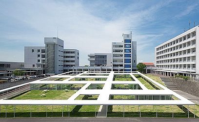 愛知産業大学