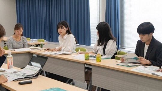 明治安田生命保険相互会社写真